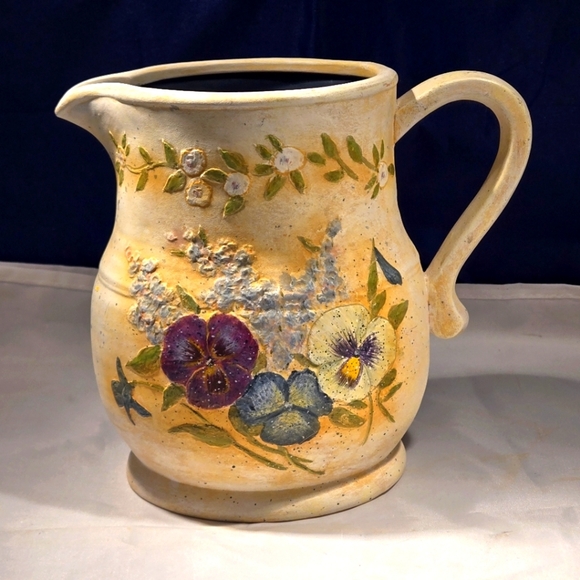 Bob's Pottery Large creamer Pitcher "Pansy Vines" By Artist Susan Winget - Picture 5 of 9